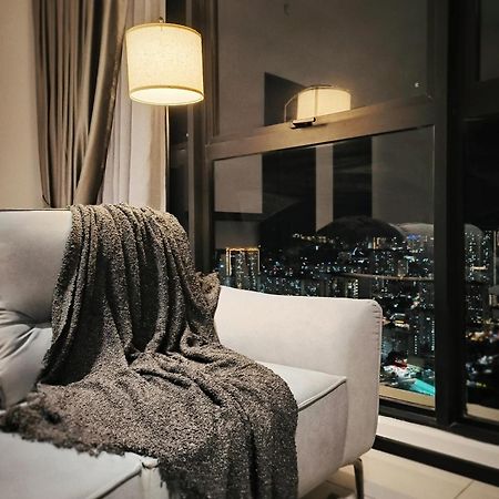 Urban Suites Two Or Three Bedroom Georgetown By Anc Jelutong Exteriör bild