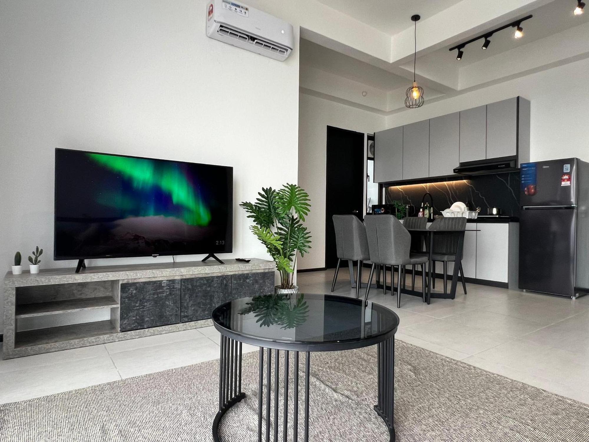 Urban Suites Two Or Three Bedroom Georgetown By Anc Jelutong Exteriör bild