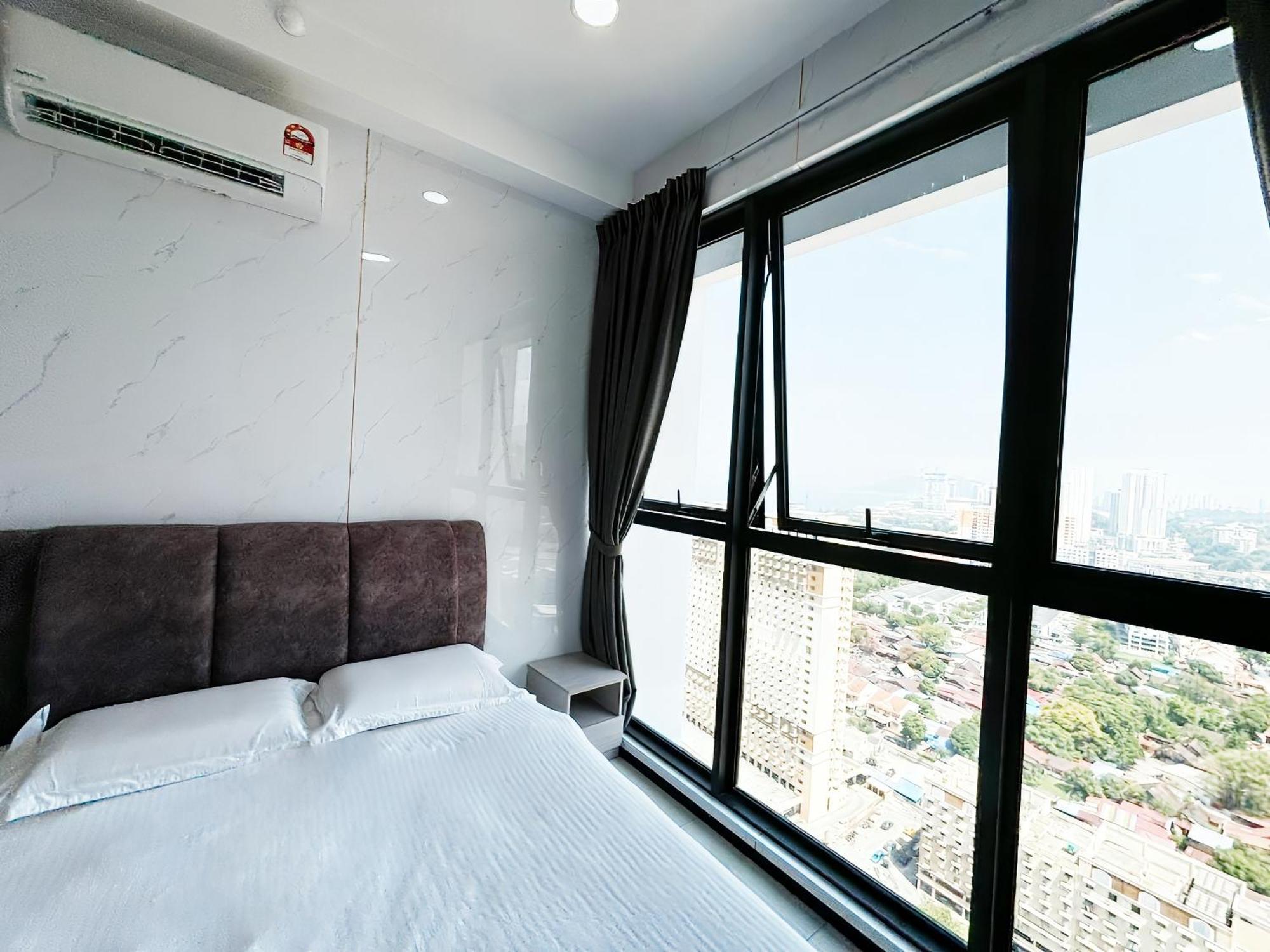 Urban Suites Two Or Three Bedroom Georgetown By Anc Jelutong Exteriör bild
