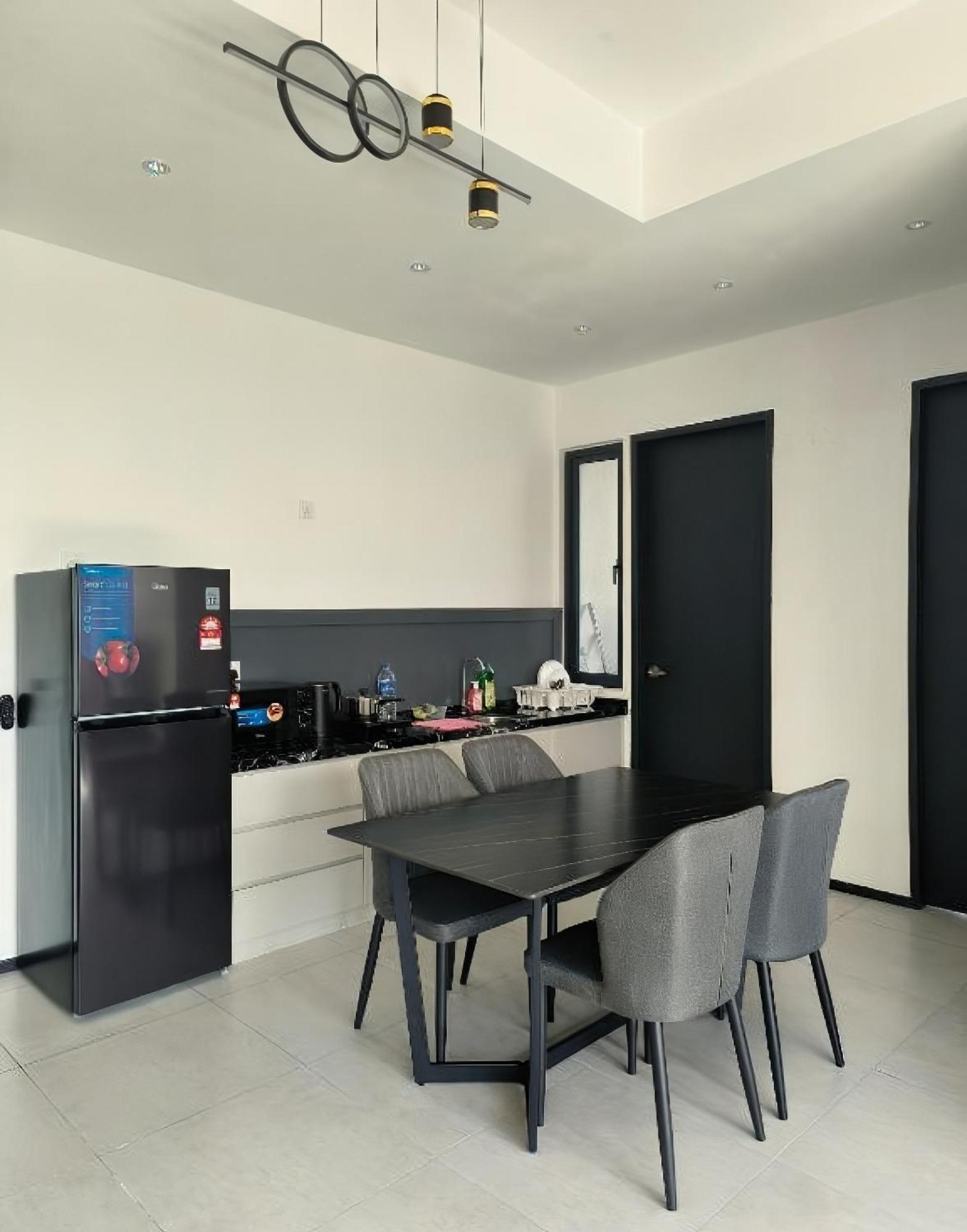 Urban Suites Two Or Three Bedroom Georgetown By Anc Jelutong Exteriör bild