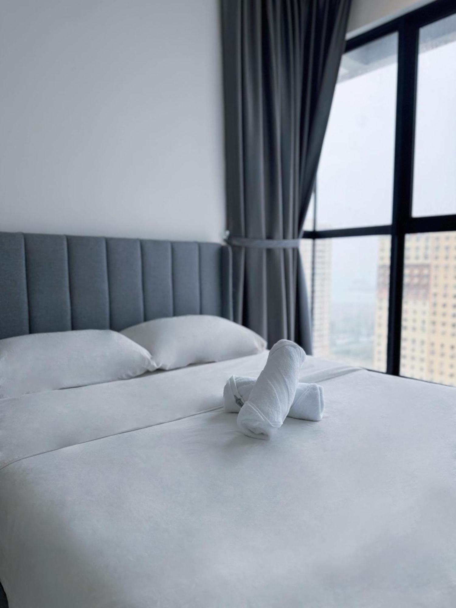 Urban Suites Two Or Three Bedroom Georgetown By Anc Jelutong Exteriör bild